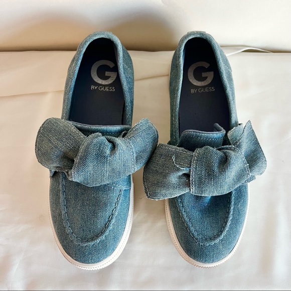 SOLD 🩵GUESS Platform Denim Blue Jean Slip Ons🩵 - Picture 2 of 6